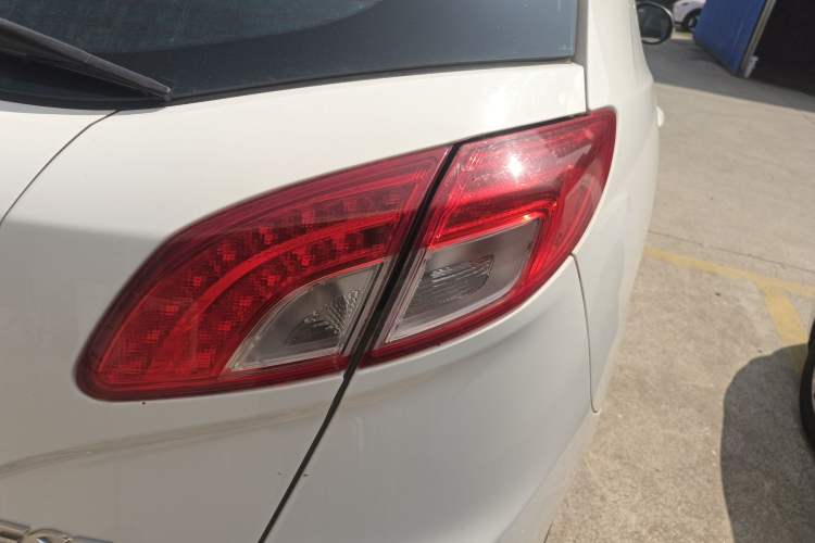 Used GAC Trumpchi GS5 2013 1.8T Automatic Two-Wheel Drive Luxury Edition