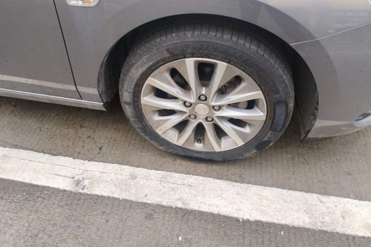 Used Buick GL6 2019 18T 6-Seater Connected Luxury Version China VI Standard