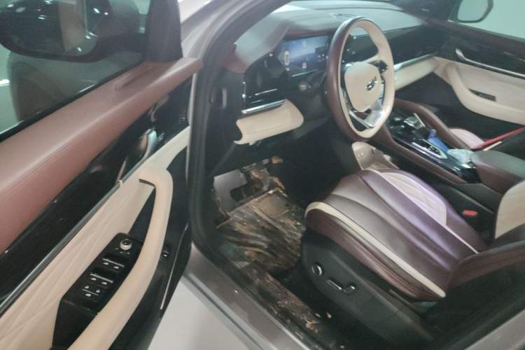 Used Geely Auto Monjaro L 2021 2.0TD DCT EVO Two-Wheel Drive Smart Luxury Version
