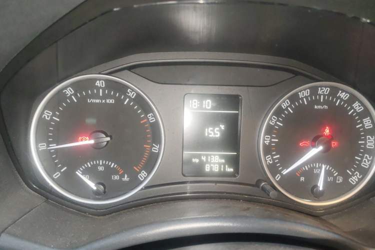 Used Skoda Octavia 2014 1.6L Manual Yijie Edition Instrument Cluster