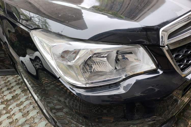 Used Subaru Forester 2014 2.0i Automatic Luxury Edition Right Front Headlight