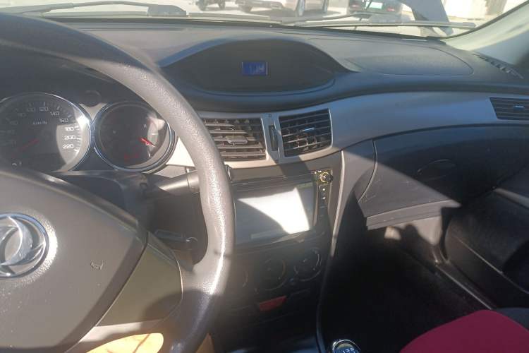 Used Dongfeng Aeolus S30 2014 1.5L Manual Gratitude Edition
