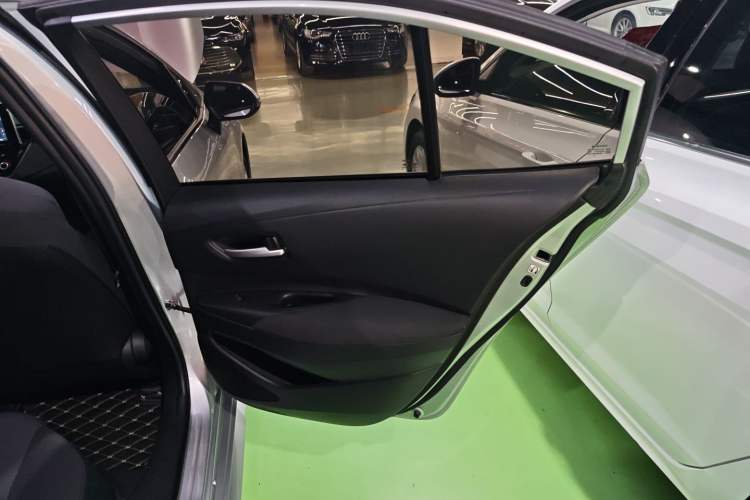 Used Toyota Levin 2021 185T CVT Luxury Edition