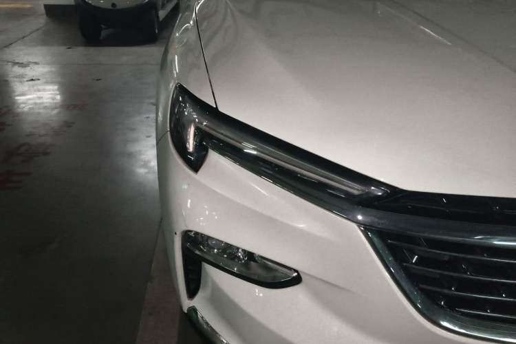 Used Buick Enclave 2020 28T Two-Wheel Drive Prestige Version