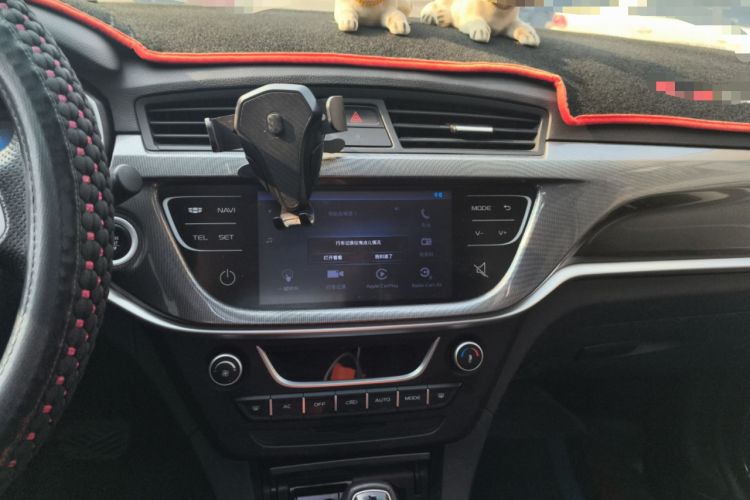 Used Geely Auto Emgrand 2017 Sedan Million Edition 1.5L CVT Upward Connectivity Version