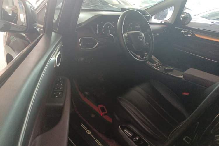 Used GAC Trumpchi M6 2023 PRO 270T DCT Luxury Edition
