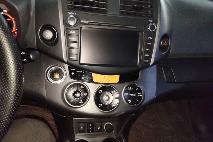 Used Toyota RAV4 2010 2.4L Automatic Deluxe Upgrade Edition