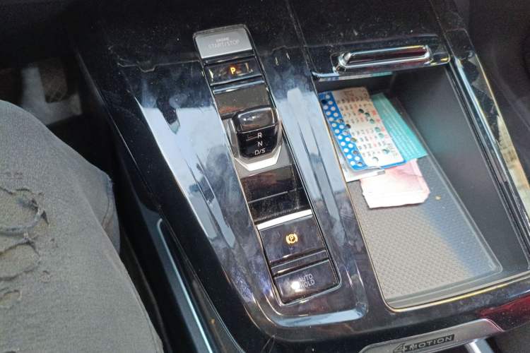 Used Volkswagen Talagon 2022 380TSI Four-Wheel Drive Luxury "Jiajing" Edition Pro 6 Seats Gear Lever