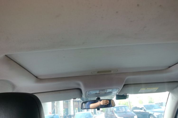 Used CHANGAN CS75 2014 2.0L Manual Luxury Version China IV Standard Headliner