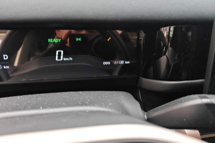 Used iCAR 03 2024 401km Two-Wheel Drive Standard Advanced Version Odometer Close Up