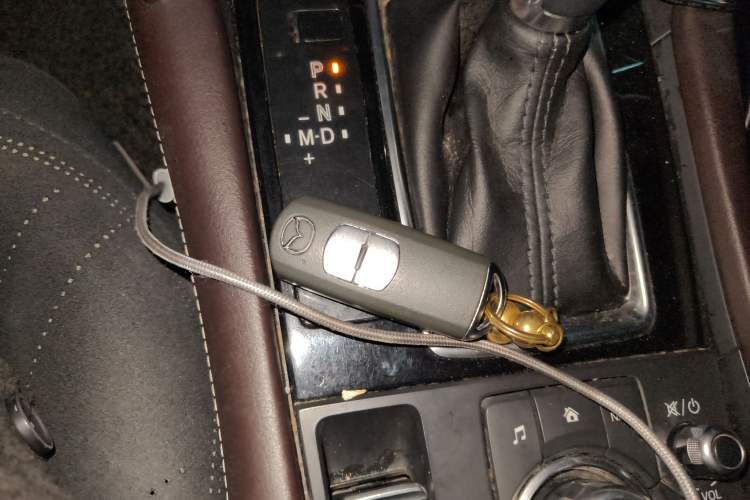 Used Mazda CX-4 2016 2.0L Automatic 2WD Blue Sky Luxury Edition
