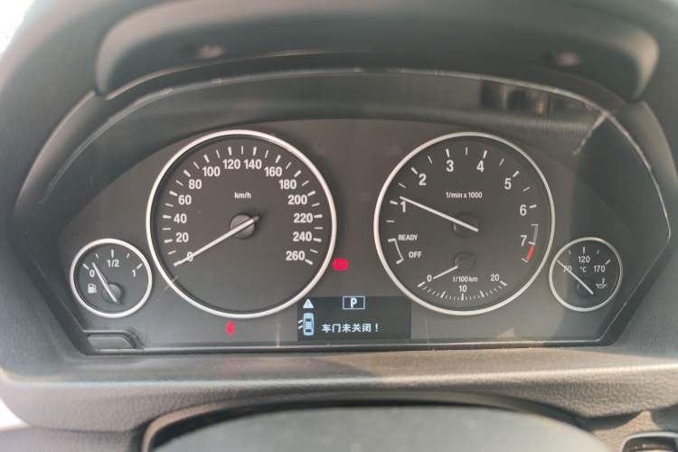 Used BMW 3 Series GT 2016 320i Fashion Model
