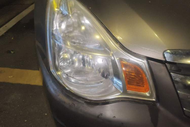 Used Nissan Sylphy 2012 Classic 1.6XE Automatic Comfort Edition Right Front Headlight
