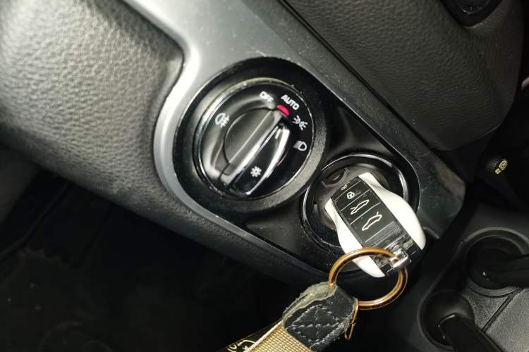 Used Porsche 718 2016 Cayman 2.0T
