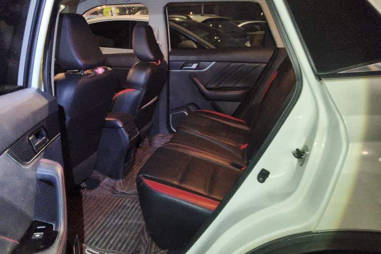 Used Venucia T60 2018 1.6L Manual Smart Cool Version China VI Standard