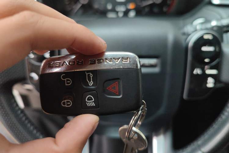 Used Land Rover Range Rover Velar 2017 P250 S
