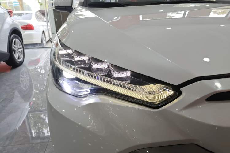 Used Toyota FRONTLANDER 2022 2.0L CVT Luxury Edition