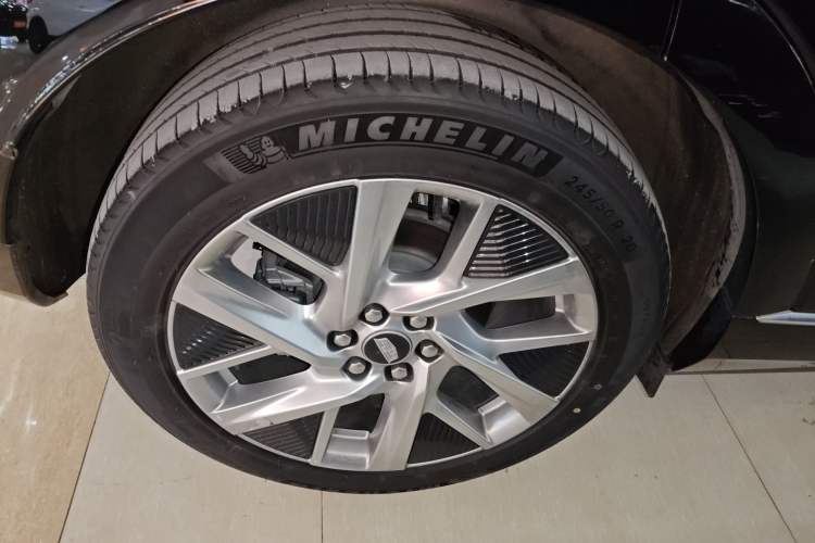 Used Cadillac OPTIQ 2024 Standard Range Version
