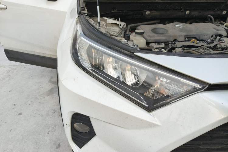 Used Toyota RAV4 2021 Dual-Engine 2.5L E-CVT Two-Wheel Drive Elite Edition