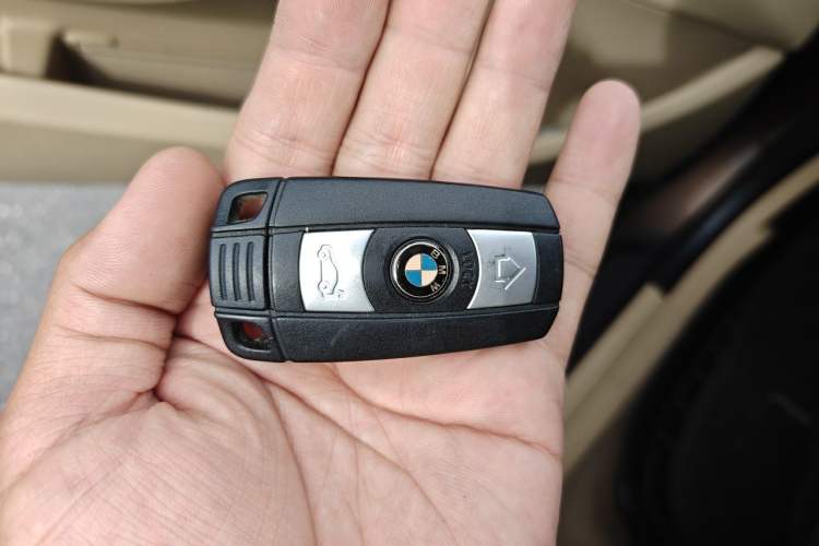 Used BMW X1 2013 sDrive18i Leading Model
