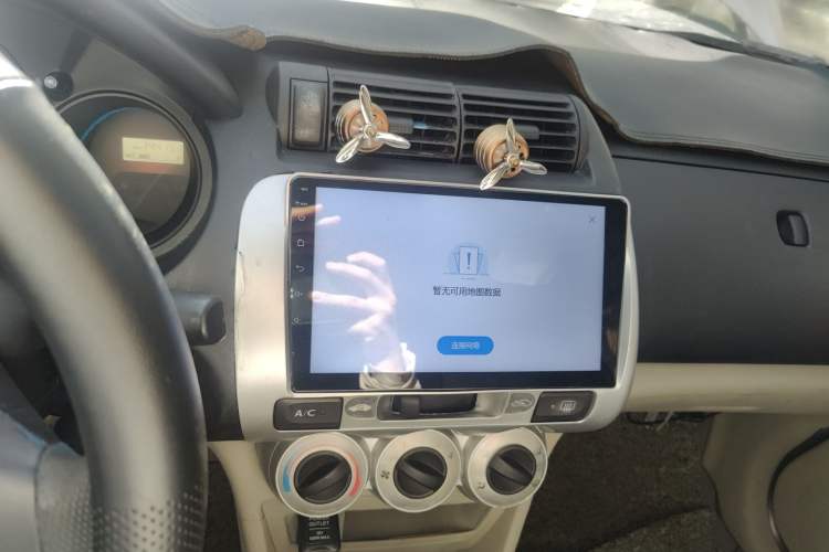 Used Everus S1 2012 1.3L Automatic Comfort Edition
