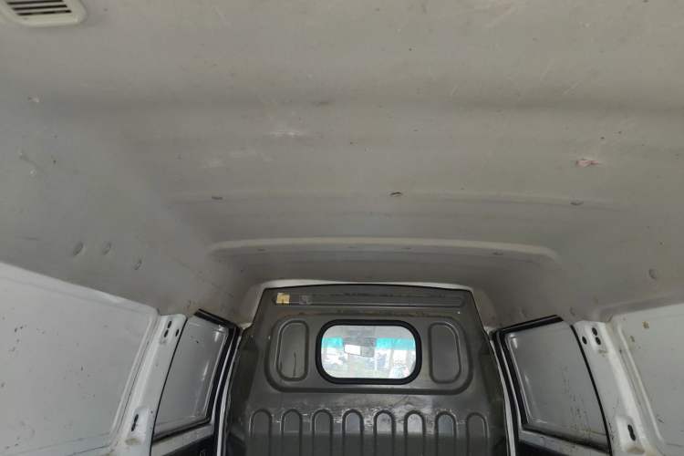 Used Jinbei Hiace X30 2021 1.5L Wealthy Van China VI Standard SWC15M