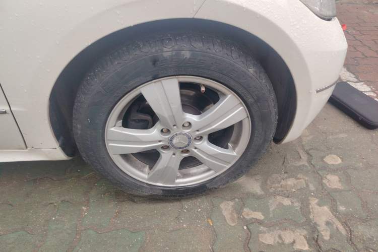 Used Mercedes-Benz A-Class 2011 A 160 Right Front Wheel Hub