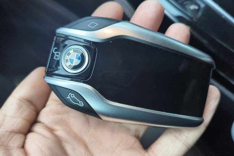 Used BMW 5 Series New Energy 2021 535Le Luxury Package Vehicle Key