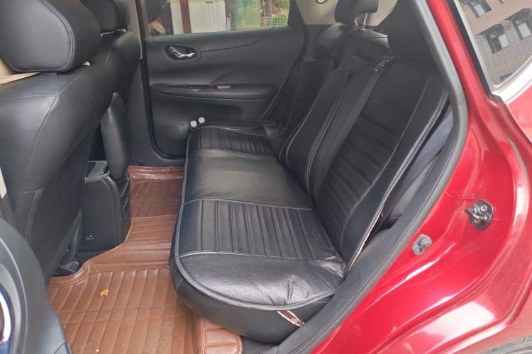 Used Nissan Tiida 2011 1.6L CVT Smart Version