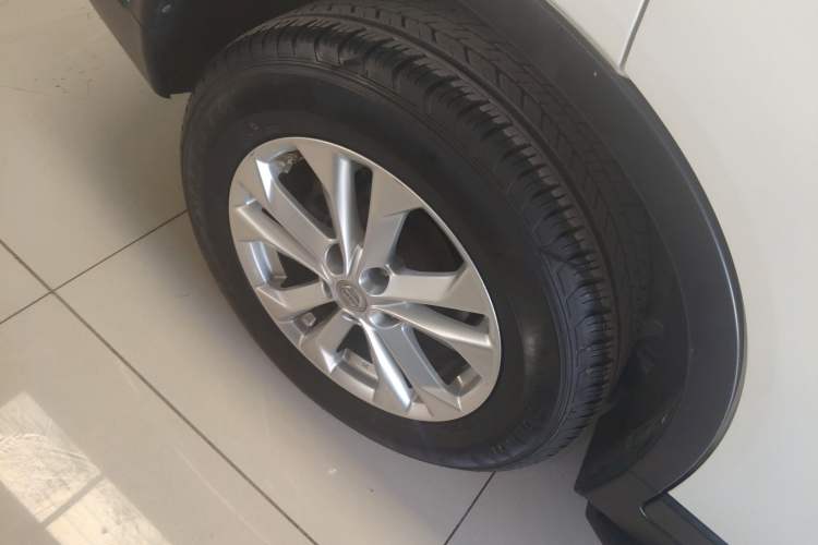 Used Nissan X-Trail 2014 2.5L CVT Luxury Edition 4WD Right Rear Wheel Hub