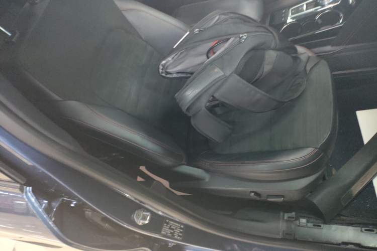 Used Ford Escape 2020 EcoBoost 245 Four-Wheel Drive ST-LINE Deluxe Edition
