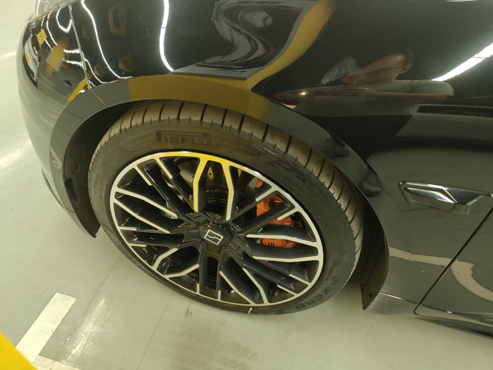 Zeekr 001 2025 YOU Edition 100 kWh All-Wheel Drive — снимка 10