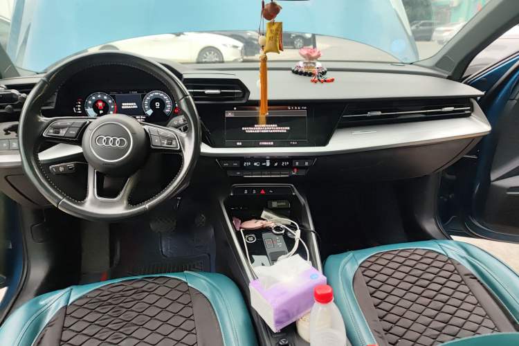 Used Audi A3 2021 Sportback 35 TFSI Fashionable Sports Model Center Console