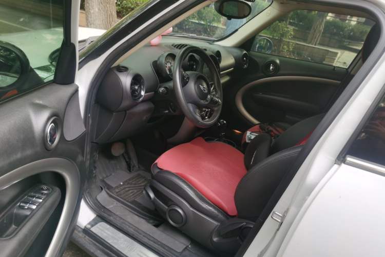 Used MINI Countryman 2011 1.6L COOPER Fun
