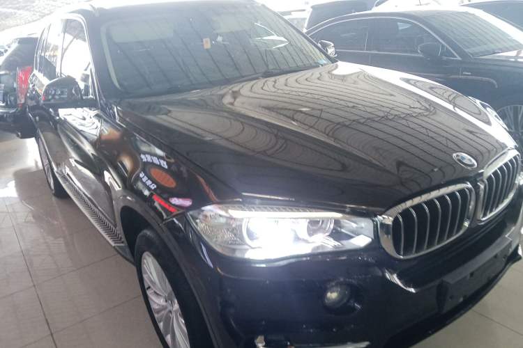 Used BMW X5 2017 xDrive28i
