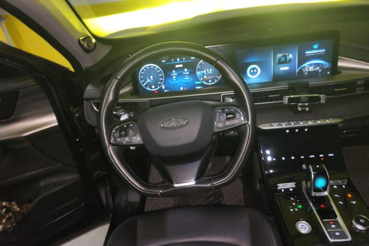 Used Chery Tiggo 8 PLUS 2022 290TGDI DCT Haoting Edition+