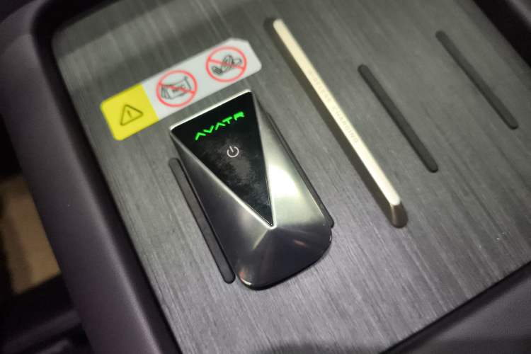 Used Avatr 07 2024 Max Extended-Range Edition Interior 1