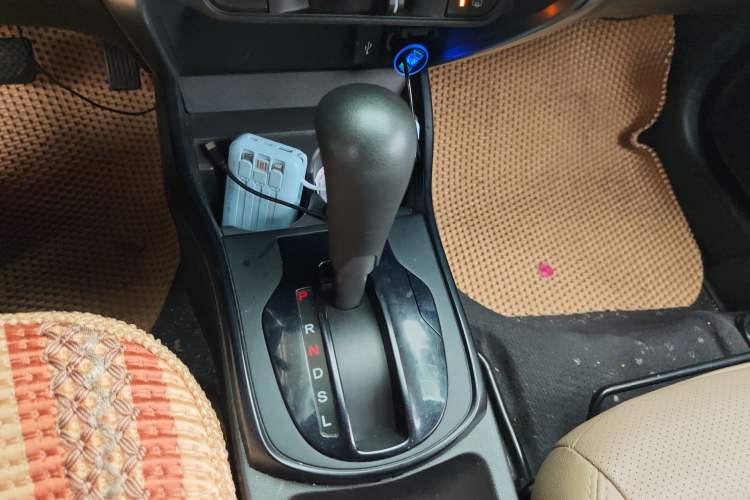 Used Honda City 2017 1.5L CVT Elite Edition Gear Lever