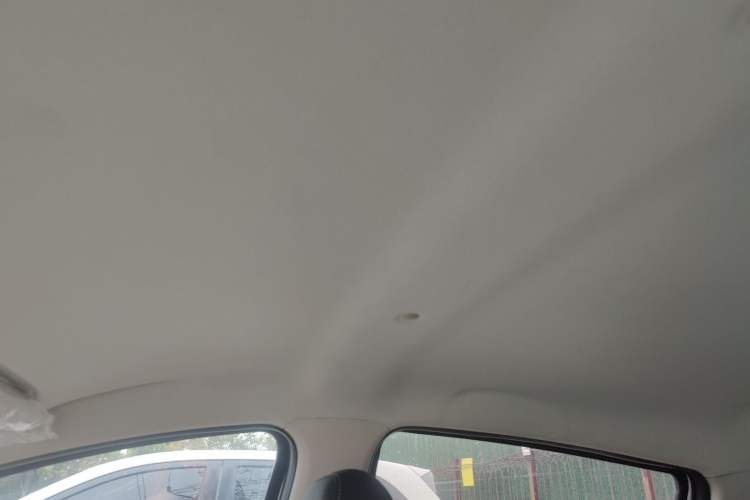 Used JAC Yiwei E10X 2024 Charming Edition 301km Lite
