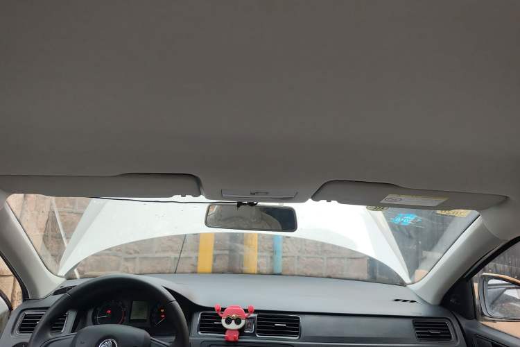 Used Skoda Rapid 2016 1.6L Manual Front-Wheel-Drive Version