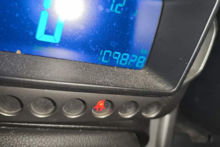 Used Chevrolet Aveo Sonic 2011 Sedan 1.6L Manual Transmission SX