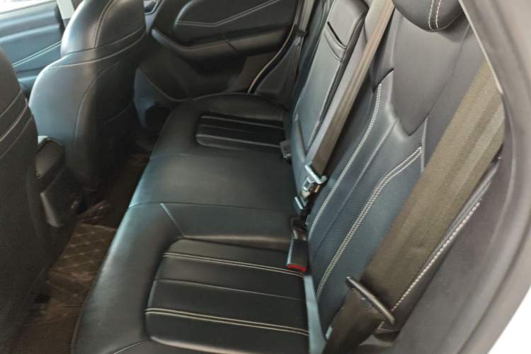 Used Soueast DX3 2019 1.5L Manual Luxury Model China VI Standard
