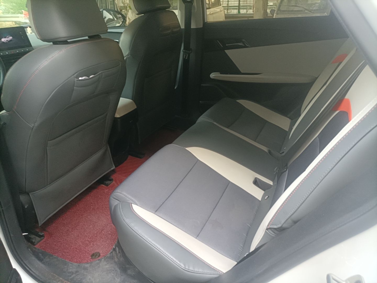 MG 4 EV 2022 425 km Luxury Edition — снимка 20