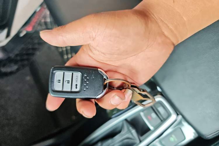 Used Honda Crider 2019 180 Turbo CVT Luxury Edition China VI Emission Standard Vehicle Key