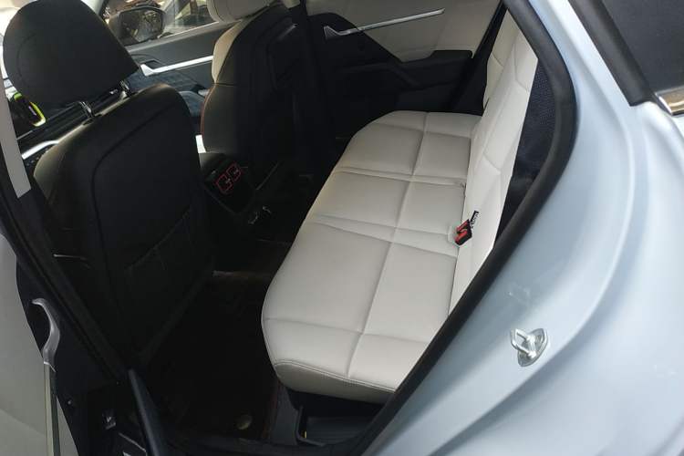 Used Hyundai ix35 2023 Musso 2.0L Flagship Edition TOP
