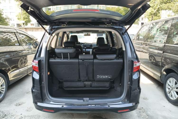 Used Honda Odyssey 2015 Updated Version 2.4L Smart Edition