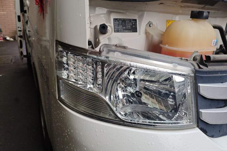 Used Foton Scenic G7 2021 2.4L Gasoline Commercial Version Short Wheelbase High-Roof 2-Seat Van 4K22D4M
