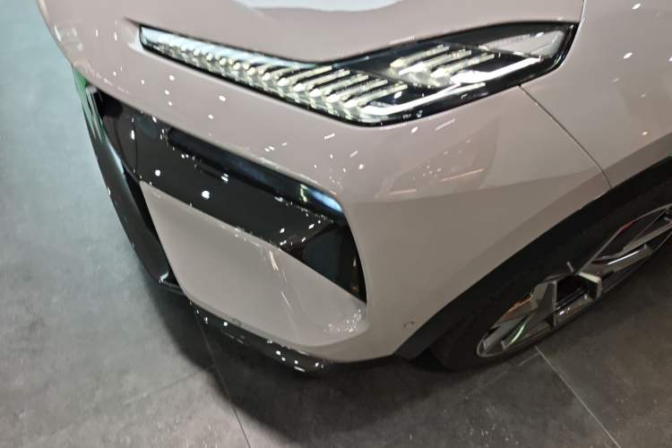 Used Lotus ELETRE 2023 ELETRE R+