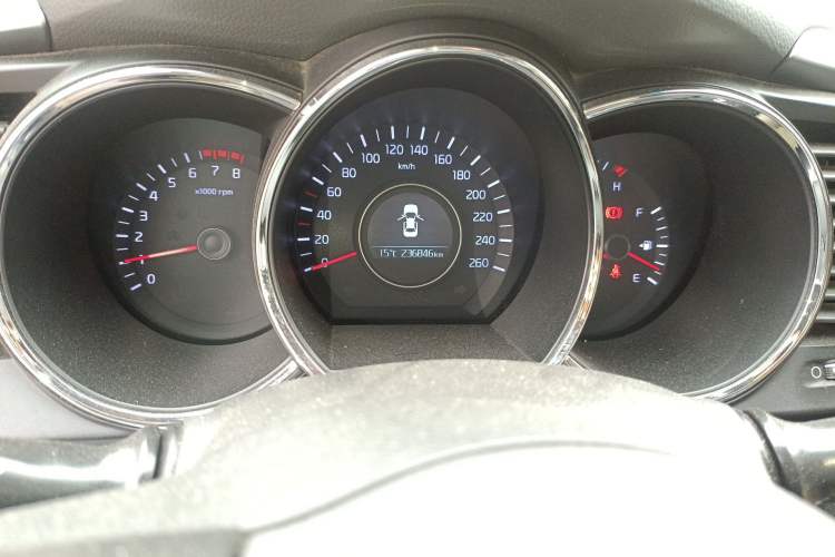 Used Kia K5 2015 2.0L Manual GL