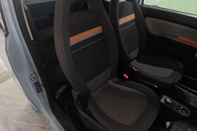 Used Wuling Hongguang MINIEV 2020 Freedom Version Lithium Iron Phosphate Right Front Seat